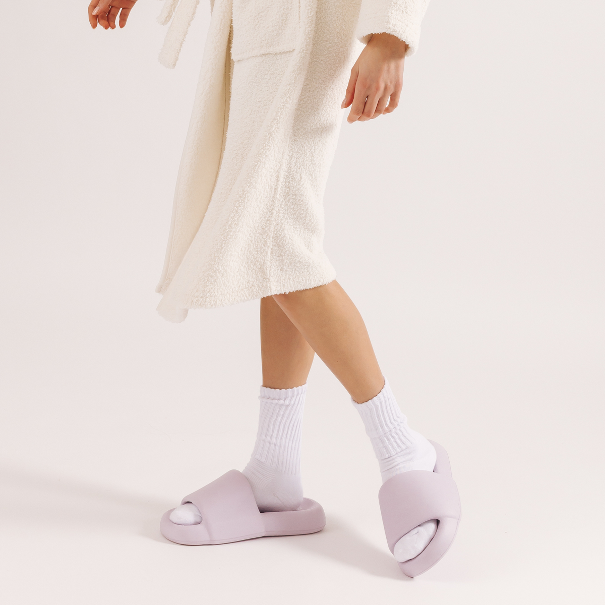 Mellow Cloud Slides